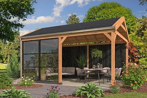 Red Class Wood overkapping zadeldak met zwarte wanden